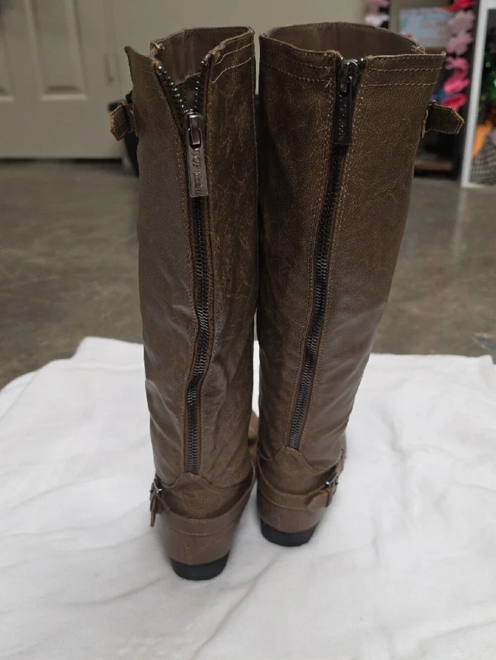 Women's Tall Brown Riding Boots - Classic Knee-High Style